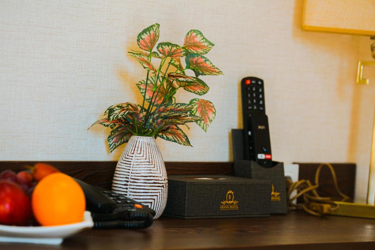 Royal Grand Hotel, Turkistan Ngoại thất bức ảnh