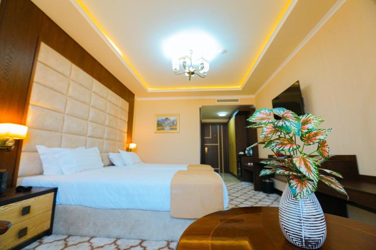 Royal Grand Hotel, Turkistan Ngoại thất bức ảnh