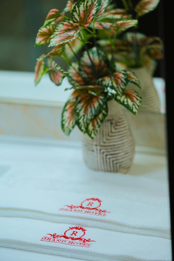 Royal Grand Hotel, Turkistan Ngoại thất bức ảnh