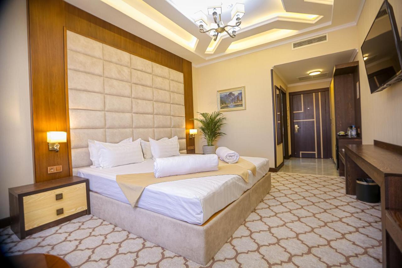 Royal Grand Hotel, Turkistan Ngoại thất bức ảnh