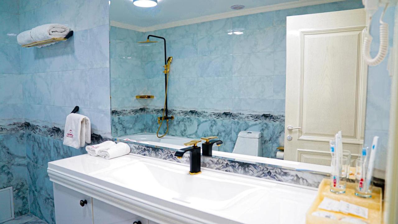 Royal Grand Hotel, Turkistan Ngoại thất bức ảnh