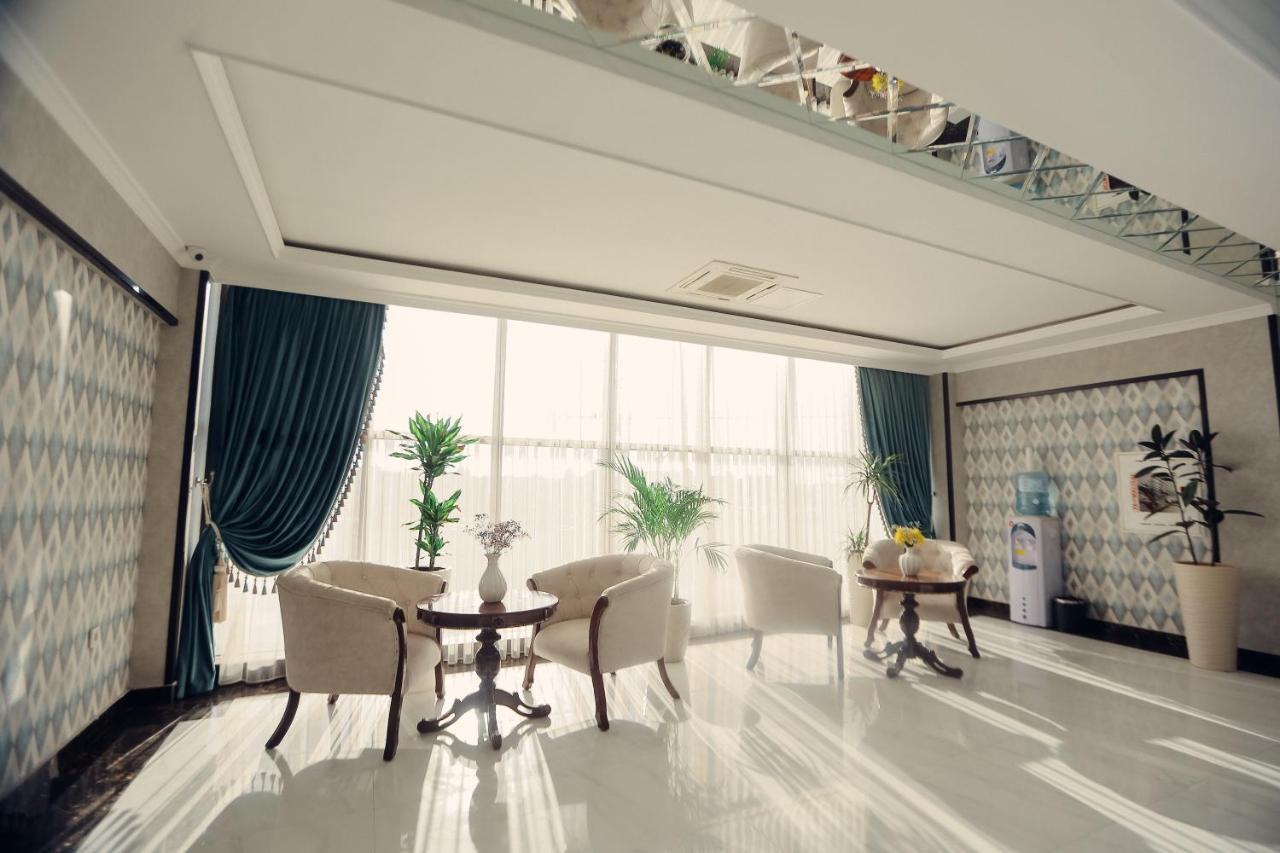 Royal Grand Hotel, Turkistan Ngoại thất bức ảnh