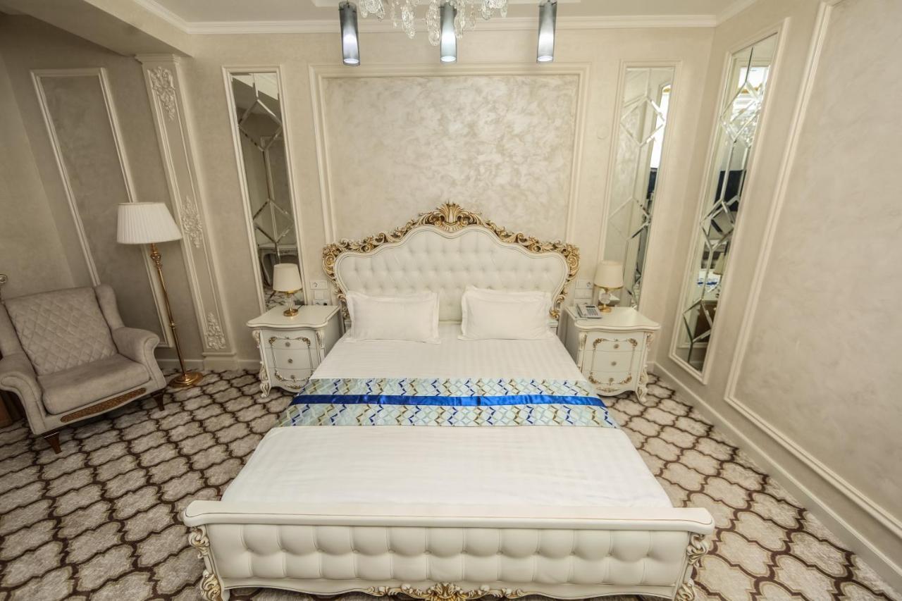 Royal Grand Hotel, Turkistan Ngoại thất bức ảnh