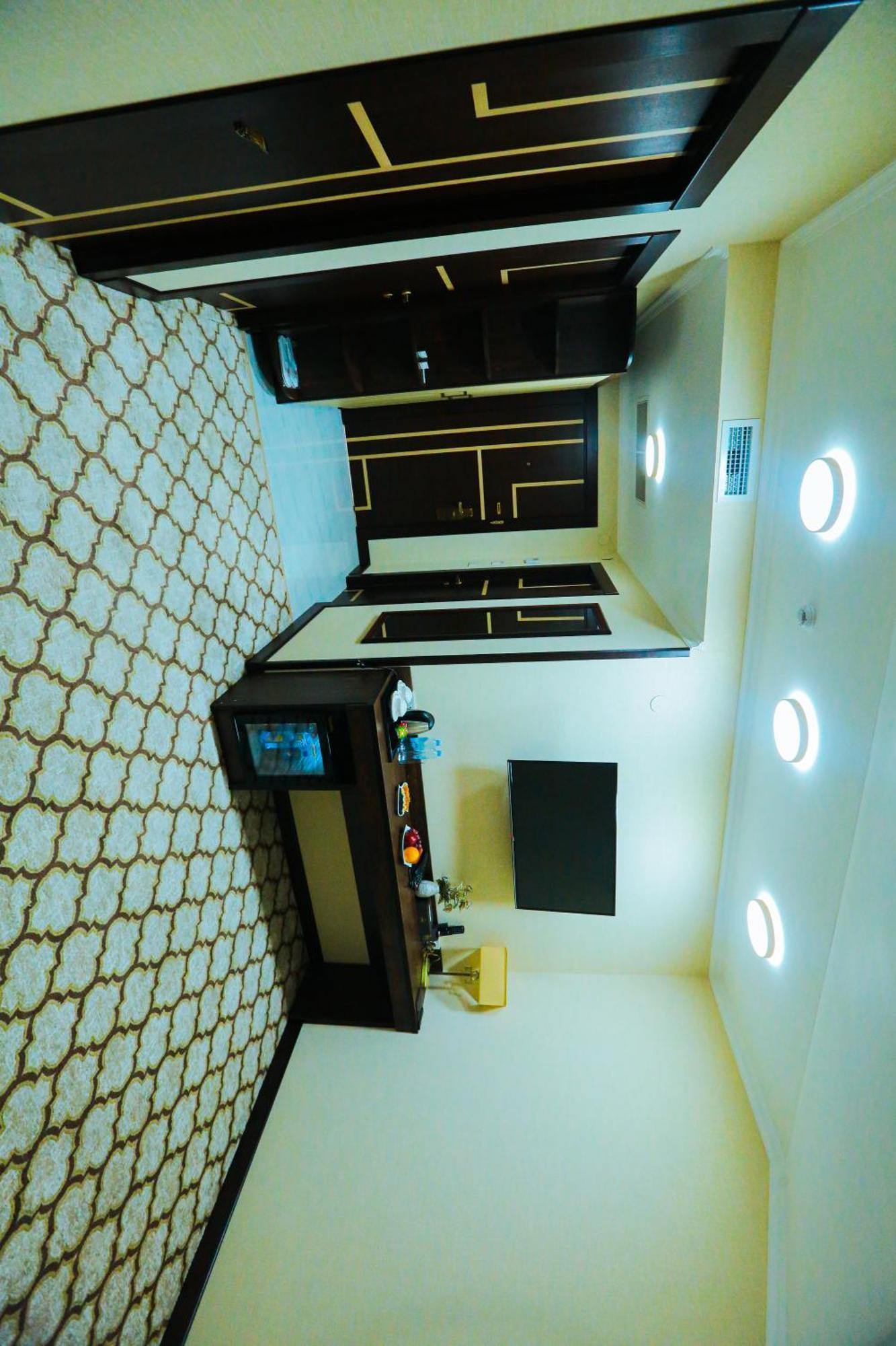 Royal Grand Hotel, Turkistan Ngoại thất bức ảnh